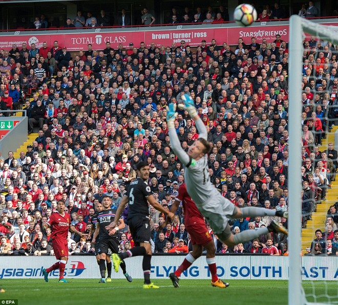 Giữa cơn li loạn, Sadio Mane lại ra tay cứu vớt Liverpool khỏi khởi đầu tồi tệ - Ảnh 21.