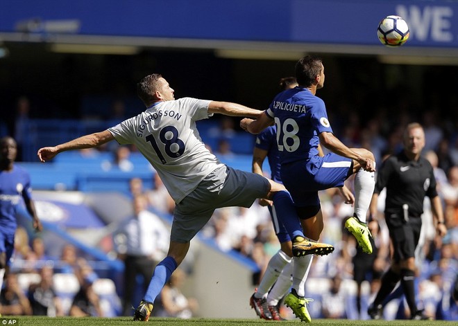 Morata tỏa sáng, đưa Chelsea vào phom bám đuổi Man United - Ảnh 4.