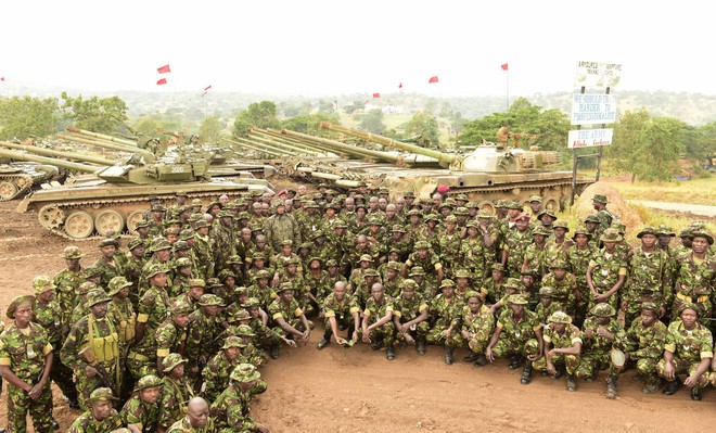 Janes Defence Weekly bình luận về hợp đồng mua xe tăng T-90 của Việt Nam - Ảnh 2.