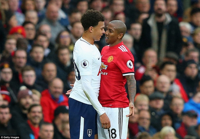 Kẻ đóng thế lập công, Man United xé toang Tottenham trong trận cầu cân não - Ảnh 10.