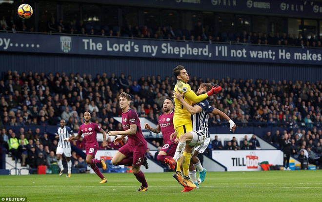 5 phút điên rồ, trận cầu mãn nhãn, và Man City tiếp mạch xưng bá Premier League - Ảnh 8.