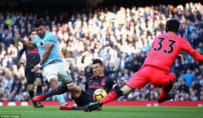 Trọng tài giết Arsenal, giúp Man City vững ngôi đầu Premier League - Ảnh 14.