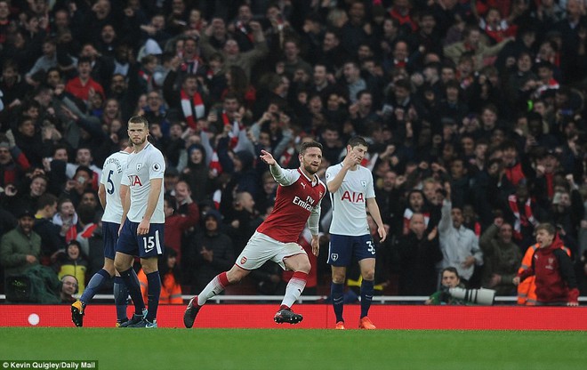 Arsenal bóp chết Tottenham bằng 2 cú đấm dưới thắt lưng trong có 5 phút - Ảnh 9.