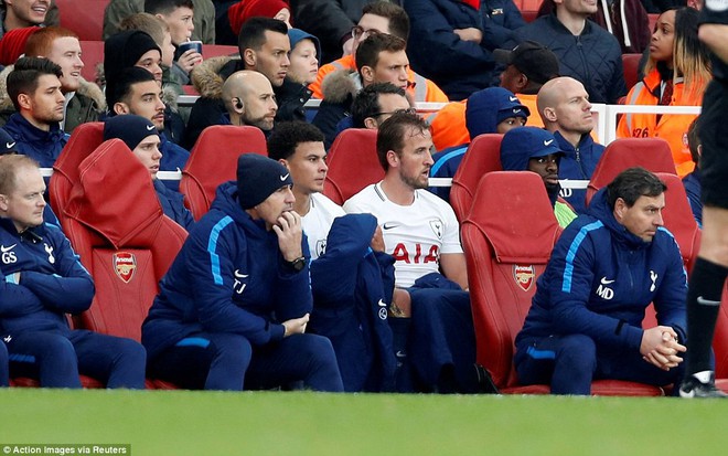 Arsenal bóp chết Tottenham bằng 2 cú đấm dưới thắt lưng trong có 5 phút - Ảnh 21.