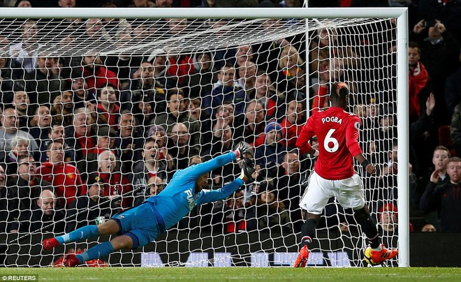 Pogba bừng sáng ngày trở lại, nâng cánh Man United lội ngược dòng ngoạn mục - Ảnh 18.