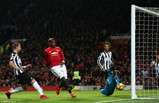 Pogba bừng sáng ngày trở lại, nâng cánh Man United lội ngược dòng ngoạn mục - Ảnh 19.