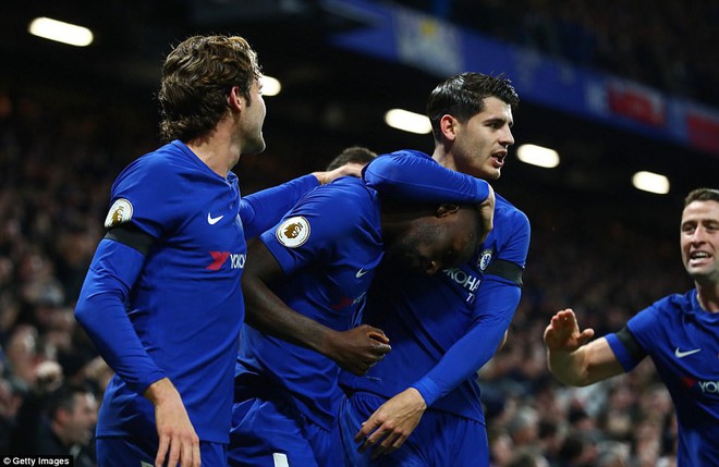 Morata nối gót Lukaku, Chelsea vẫn kiếm đủ chỉ tiêu trong ngày may mắn - Ảnh 12.