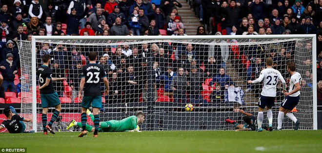 Harry Kane ghi bàn như khủng bố, Tottenham đập vụn Southampton trong Lễ tặng quà - Ảnh 19.