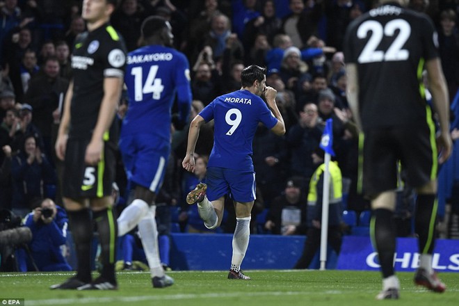 Bộ tứ đấu sỹ tỏa sáng, Chelsea phả hơi thở nóng gáy Man United - Ảnh 27.