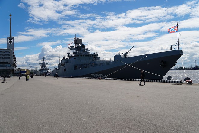 [ẢNH] Nga khoe dàn tàu chiến hùng hậu tại triển lãm IMDS 2017 - Ảnh 17.