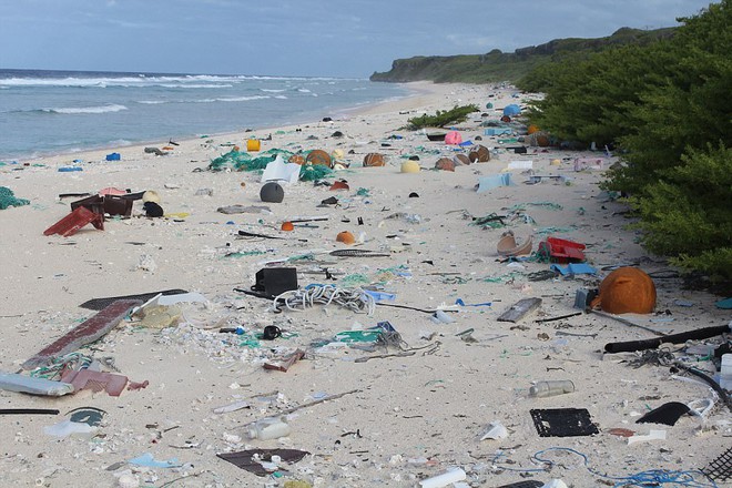 Cận cảnh hòn đảo được mệnh danh là nơi ô nhiễm nhất trên trái đất - Ảnh 7.