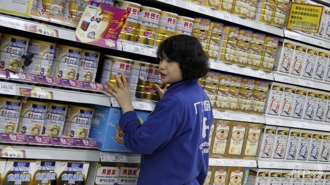Lon sữa cũ được thu mua với giá 200.000 đồng, phụ huynh Trung Quốc hoang mang - Ảnh 3.