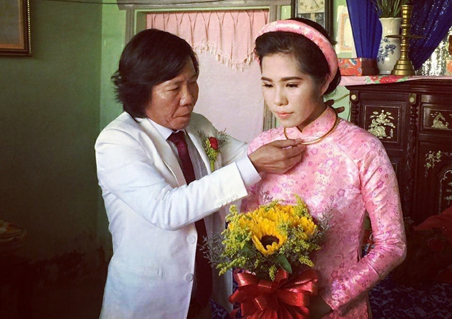 Điều ít biết về vợ xinh đẹp kém đạo diễn Nguyễn Tranh tới 25 tuổi - Ảnh 2.