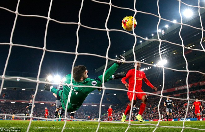 Liverpool nhận kết quả cay đắng, Man United sáng cửa giành cúp thứ 2 cùng Mourinho - Ảnh 13.