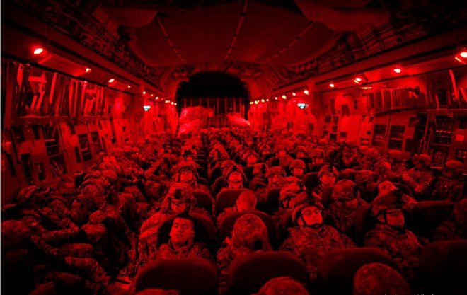Cuộc chiến khốc liệt qua 3 đời TT Mỹ ở Afghanistan dưới góc nhìn của nhiếp ảnh gia NYT - Ảnh 9.
