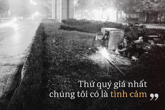 Cuộc tình đi bộ ngược chiều của hai cụ già nhặt ve chai dưới gầm đường sắt Cát Linh - Hà Đông - Ảnh 5.