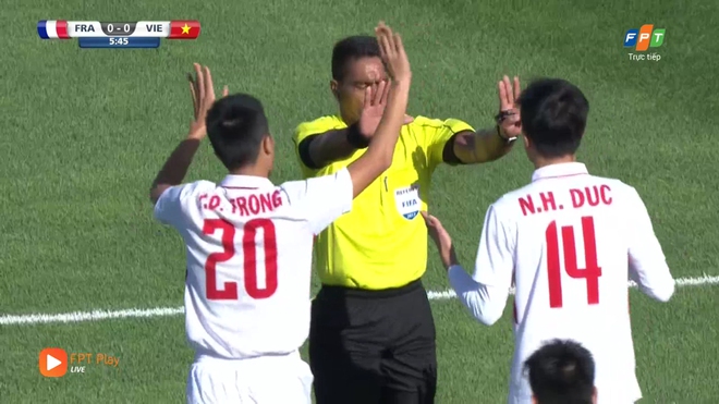 U20 Việt Nam 0-4 U20 Pháp: U20 Việt Nam gặp điều tồi tệ hơn cả bàn thua - Ảnh 11.