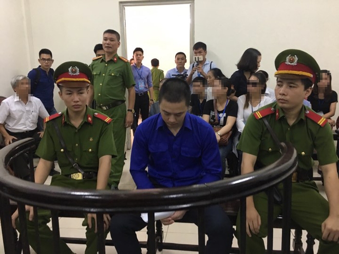 Bị cáo dâm ô bé gái 8 tuổi ở Hoàng Mai bị tuyên 24 tháng tù giam - Ảnh 2.