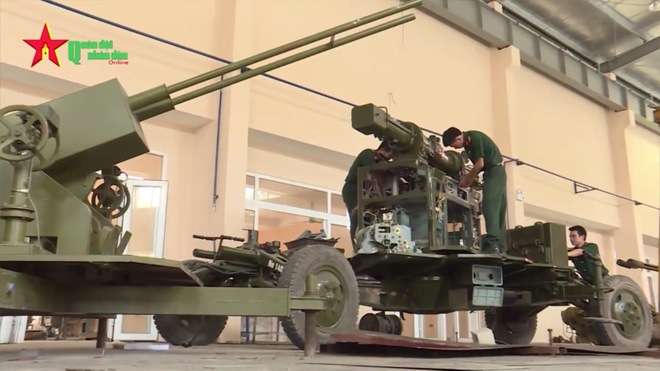 Ấn tượng quân sự Việt Nam tuần qua: Vũ khí tự động do Việt Nam nghiên cứu chế tạo - Ảnh 4.