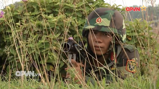 Ấn tượng quân sự Việt Nam tuần qua: Nét độc đáo trong cách thức sử dụng tên lửa chống tăng - Ảnh 2.