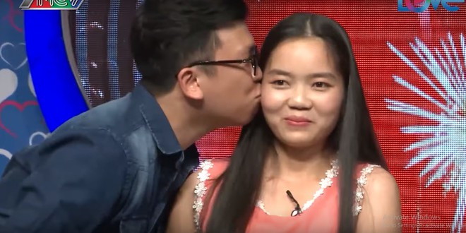 Cô gái Lâm Đồng 24 mùa xuân chưa mảnh tình vắt vai trao nụ hôn đầu trên sóng truyền hình - Ảnh 6.