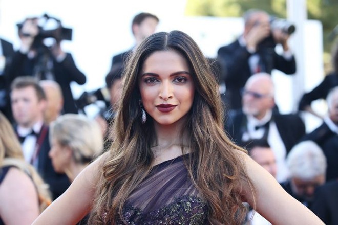 Mỹ nhân Ấn Độ này chính là nữ hoàng thảm đỏ tại Cannes 2017 - Ảnh 3.