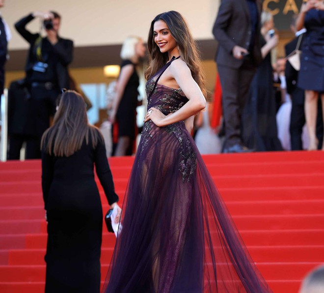 Mỹ nhân Ấn Độ này chính là nữ hoàng thảm đỏ tại Cannes 2017 - Ảnh 1.