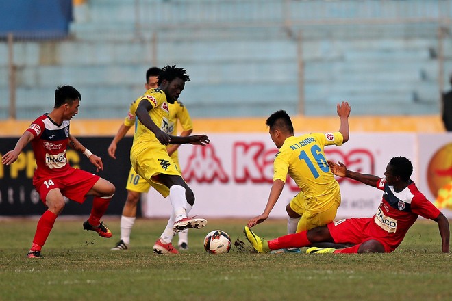 Hiện tượng V-League 2017: Tôi muốn xô đổ kỷ lục của Lê Huỳnh Đức - Ảnh 3.