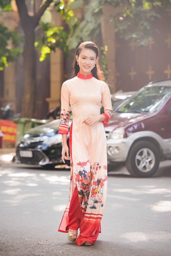Cô gái vàng của Hoa hậu Việt Nam duyên dáng và yêu kiều - Ảnh 6.