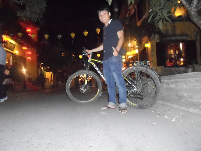 20 tuổi – chàng trai một mình đạp xe xuyên Việt, bỏ lại sau lưng muôn lời dè bỉu - Ảnh 8.