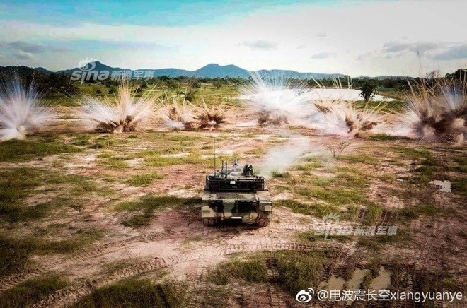 Ngạc nhiên: Xe tăng Trung Quốc bán cho Thái Lan có nút tự hủy - Ảnh 1.