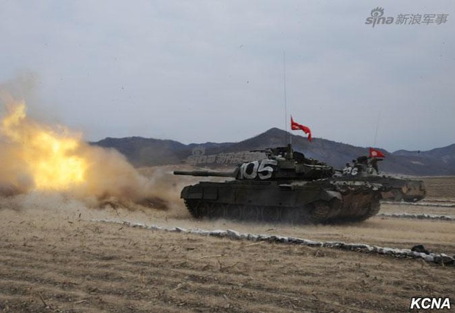 Hoành tráng cuộc thi Tank Biathlon phiên bản Triều Tiên - Ảnh 6.