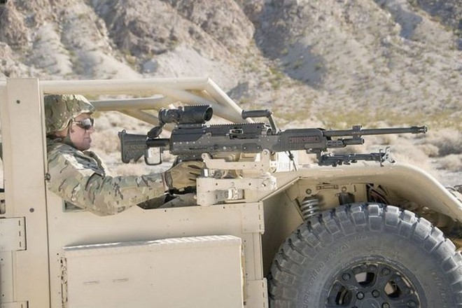 LWMMG - Thế hệ súng máy sử dụng loại đạn mới trên chiến trường hiện đại - Ảnh 3.