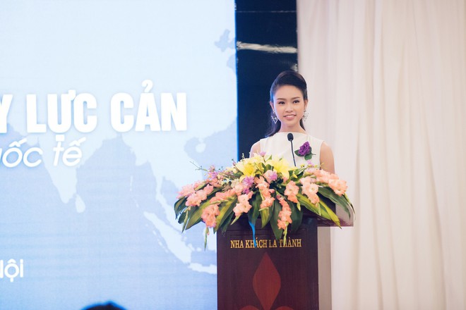 Cô gái vàng của Hoa hậu Việt Nam ngày càng toả sáng - Ảnh 9.