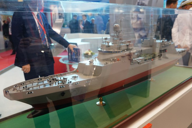 [ẢNH] Nga khoe dàn tàu chiến hùng hậu tại triển lãm IMDS 2017 - Ảnh 12.