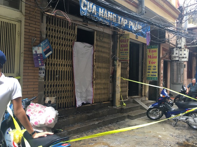 Cháy nhà ở Hà Nội khiến 2 mẹ con tử vong: Tiếng kêu cứu vô vọng trong đêm - Ảnh 2.