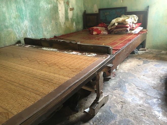 Căn nhà chưa đầy 20 m2 dột nát của gia đình người phụ nữ bị đánh ở Sóc Sơn - Ảnh 11.