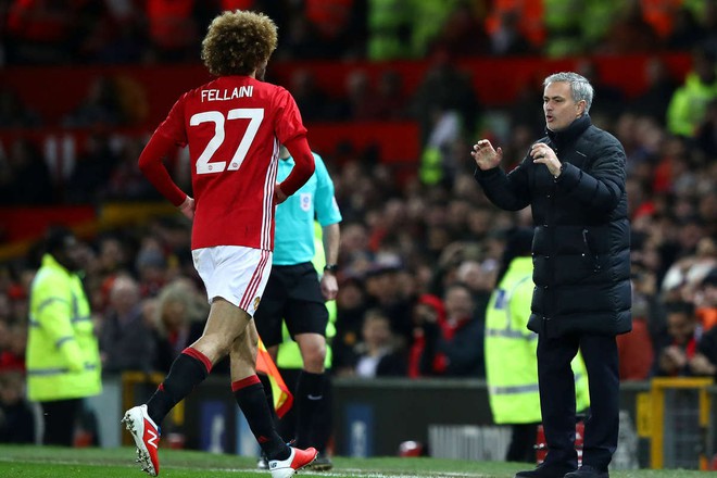 Fellaini không xứng đáng làm thủ quân Man United, thì còn ai xứng đáng? - Ảnh 4.