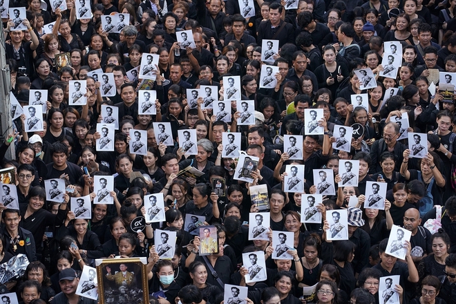 Toàn cảnh lễ hỏa táng cố Quốc vương Thái Lan Bhumibol - Ảnh 12.