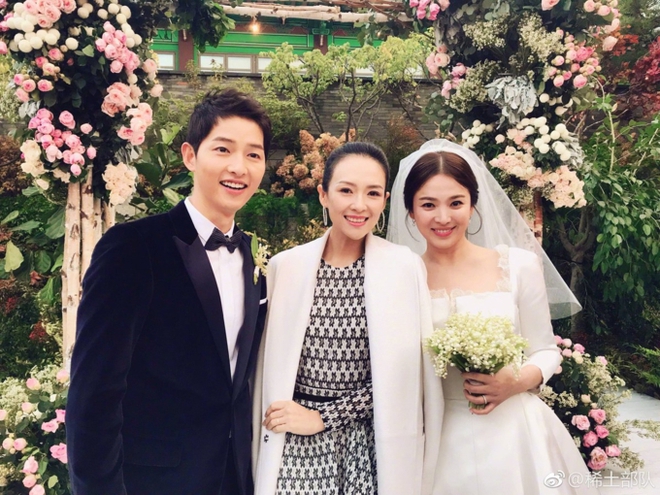 [TRỰC TIẾP TỪ HÀN QUỐC] Siêu đám cưới Song Hye Kyo - Song Joong Ki: Cô dâu chú rể tươi rói bên dàn khách mời hạng A - Ảnh 7.