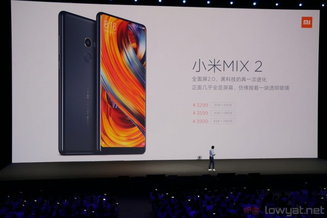 Nhanh hơn đúng 1 ngày, Xiaomi của Trung Quốc tung ra sát thủ diệt iPhone 8 - Ảnh 3.