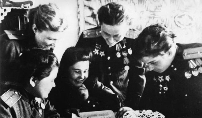 “Phù thủy săn đêm”: Trung đoàn nữ phi công Liên Xô từng khiến Phát xít Đức khiếp đảm - Ảnh 1.