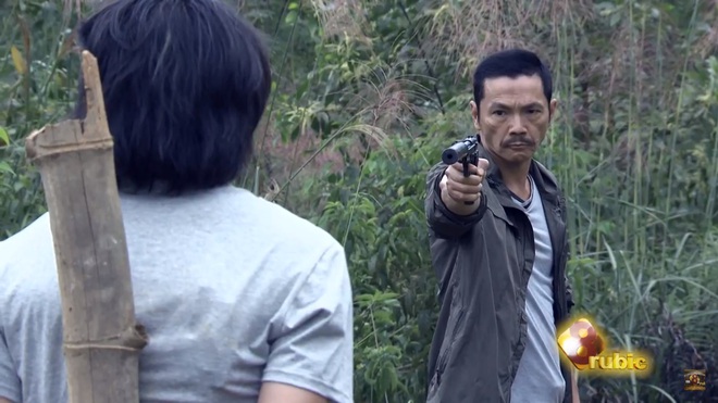 [Video] Người phán xử, tập 38: Lương Bổng xử bắn A Lý, vợ ông trùm bị bắt giữ - Ảnh 4.