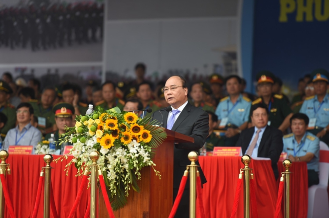 Thủ tướng dự lễ xuất quân, diễn tập phương án bảo vệ Tuần lễ Cấp cao APEC 2017 - Ảnh 1.