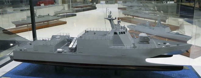Trung Quốc giới thiệu khinh hạm 3 thân mới - Ảnh 2.