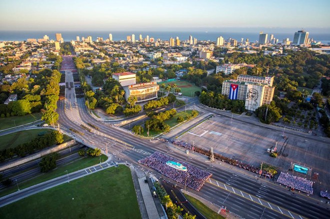 Hình ảnh cuộc diễu hành quy mô lớn ở Cuba - Ảnh 14.