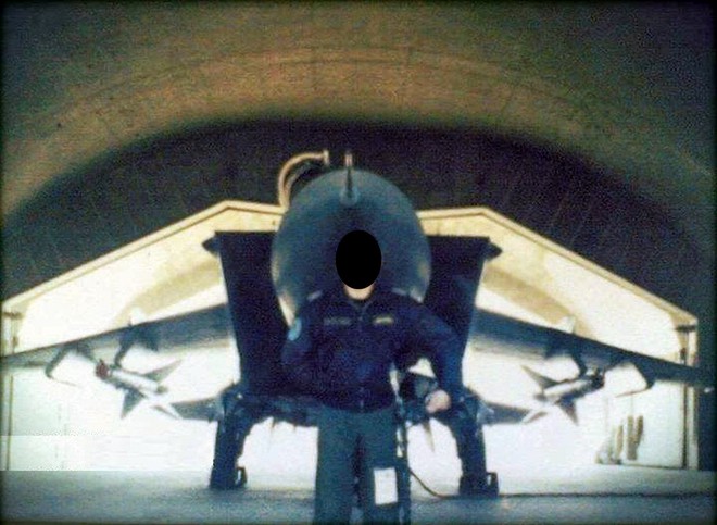 Thiếu tá phi công Mỹ chết tức tưởi trong đêm: Sự xuất hiện bí ẩn của MiG-25 - Ảnh 2.