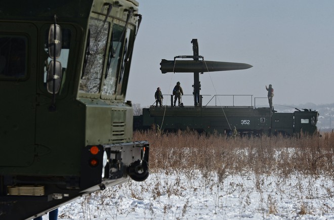 Ngỡ sẽ có tên lửa có khả năng tấn công Moscow, Ukraine bỗng bị nhà tài trợ bí mật bỏ rơi - Ảnh 2.