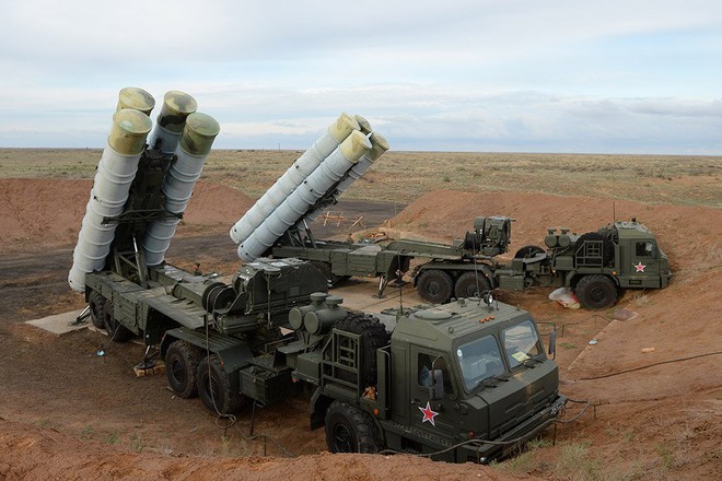 Pakistan xem xét mua tên lửa S-400 của Nga, căng thẳng Nam Á “dậy sóng”? - Ảnh 1.