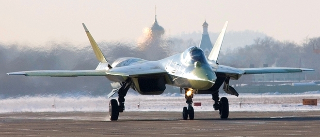 Điều gì khiến tiêm kích PAK-FA Nga lột xác còn chim ăn thịt F-22 Mỹ mất thiêng? - Ảnh 2.